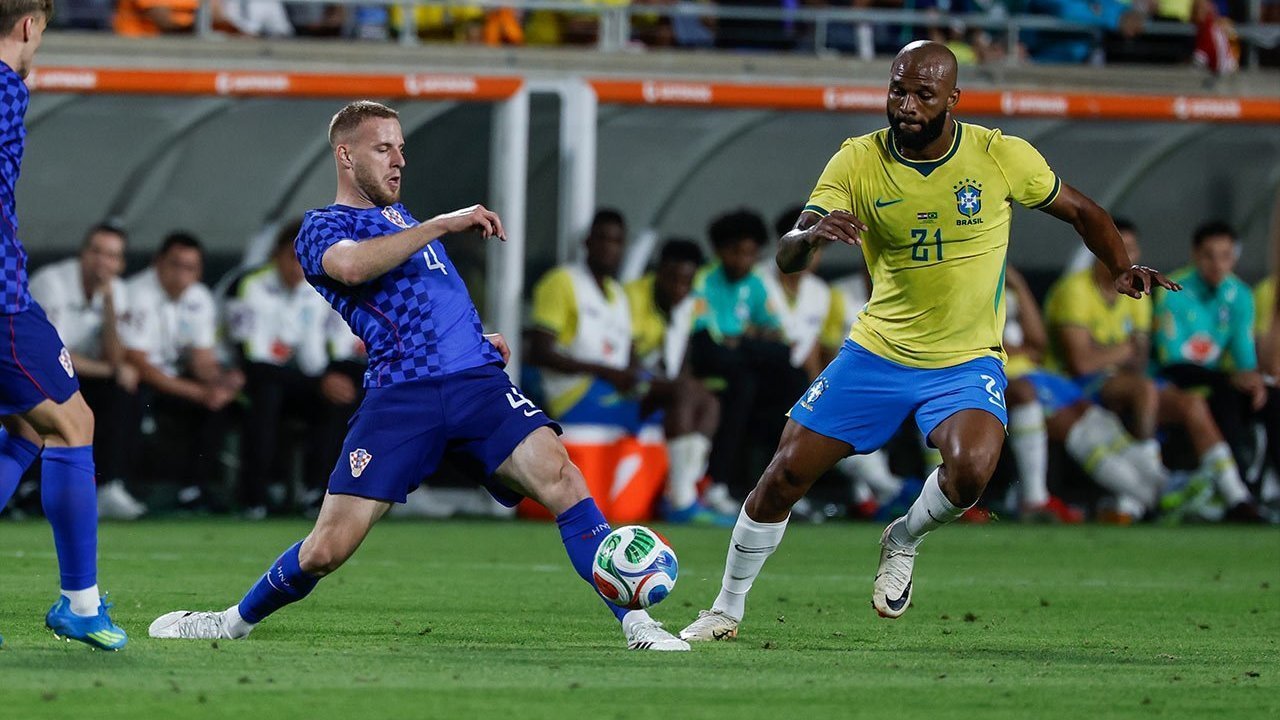 Cerita Igor Thiago: Dulu Memikul Keranjang Buah, Jadi Kuli Bangunan, Kini Memimpin Lini Depan Brasil di Piala Dunia 2026 Cerita Igor Thiago: Dulu Memikul Keranjang Buah, Jadi Kuli Bangunan, Kini Memimpin Lini Depan Brasil di Piala Dunia 2026