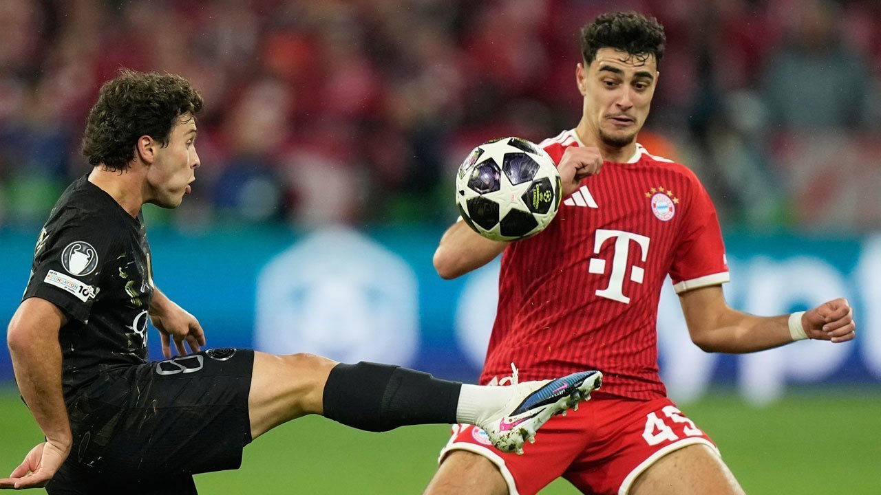 Bayern vs PSG: Kenapa Wasit Tidak Memberikan Penalti untuk Handsball Joao Neves?
