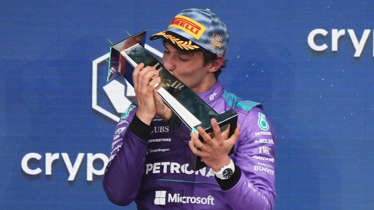 Sikat Duo McLaren, Kimi Antonelli Menangi Balapan Formula 1 GP Miami 2026