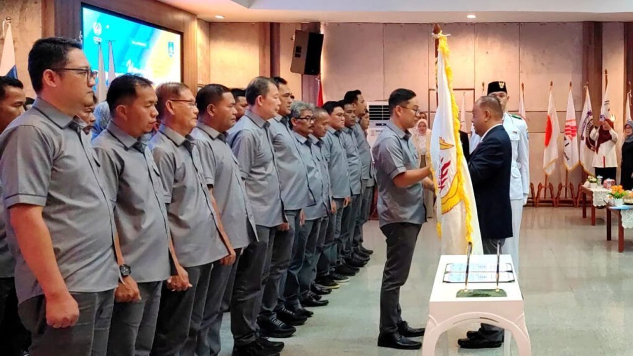 Resmi Dilantik Marciano Norman, Ketum KONI Babel Targetkan 5 Emas di PON 2028 Resmi Dilantik Marciano Norman, Ketum KONI Babel Targetkan 5 Emas di PON 2028