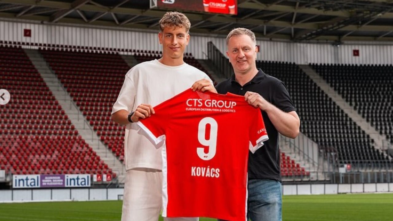 Juventus dan Chelsea Saling Sikut Demi Bendeguz Kovacs, Wonderkid Hungaria Milik AZ Alkmaar Juventus dan Chelsea Saling Sikut Demi Bendeguz Kovacs, Wonderkid Hungaria Milik AZ Alkmaar
