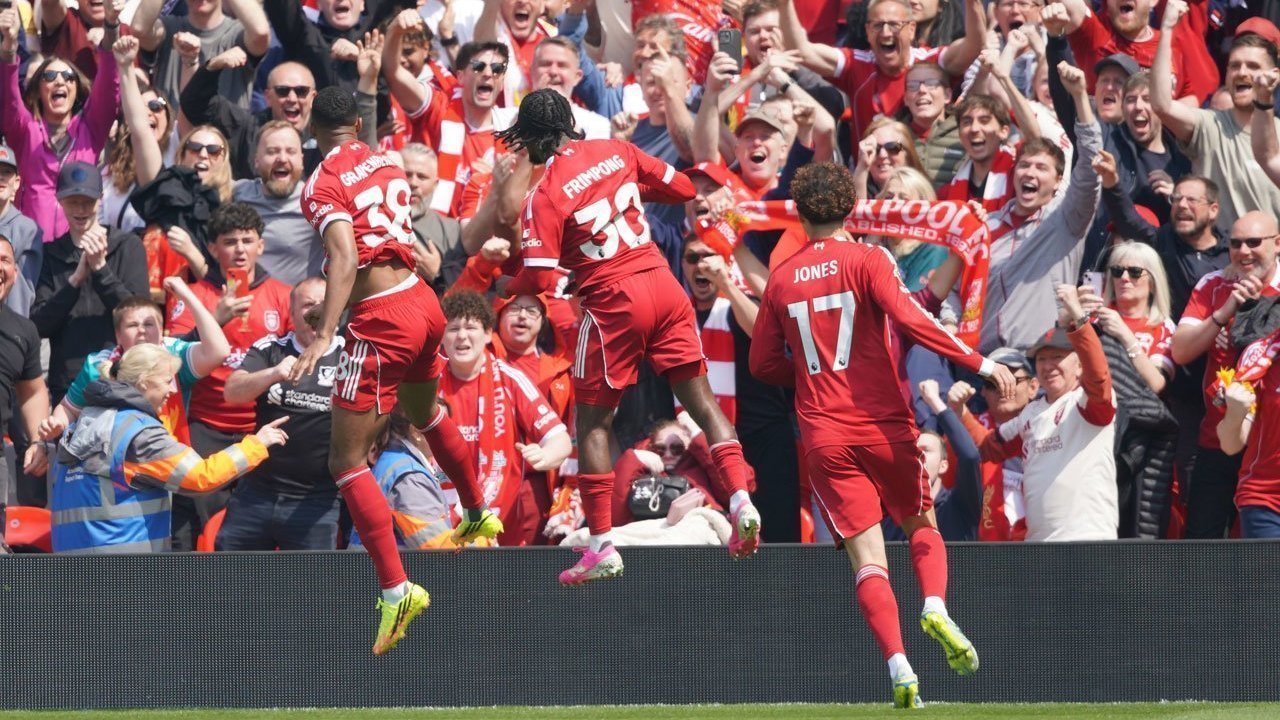 5 Pelajaran dari Liverpool vs Chelsea: Gravenberch Bersinar, VAR Kontroversial, hingga Suporter Anfield Mengamuk