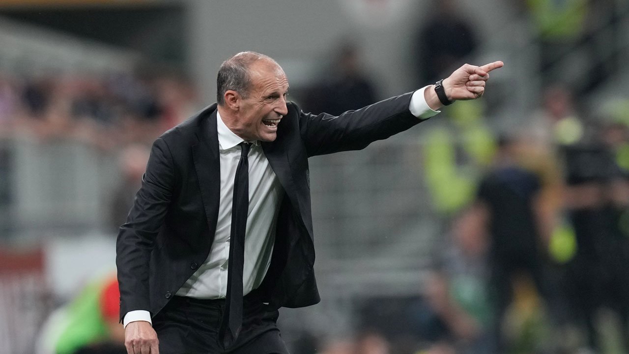 Kekacauan Besar di AC Milan: Allegri dan Ibrahimovic Dilaporkan Bentrok Fisik usai Rossoneri Gagal ke Liga Champions Kekacauan Besar di AC Milan: Allegri dan Ibrahimovic Dilaporkan Bentrok Fisik usai Rossoneri Gagal ke Liga Champions