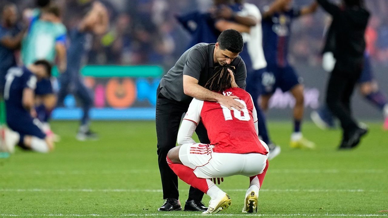 Mikel Arteta Salah Pilih Eksekutor Penalti jadi Biang Kekalahan Arsenal di Final Liga Champions? Mikel Arteta Salah Pilih Eksekutor Penalti jadi Biang Kekalahan Arsenal di Final Liga Champions?