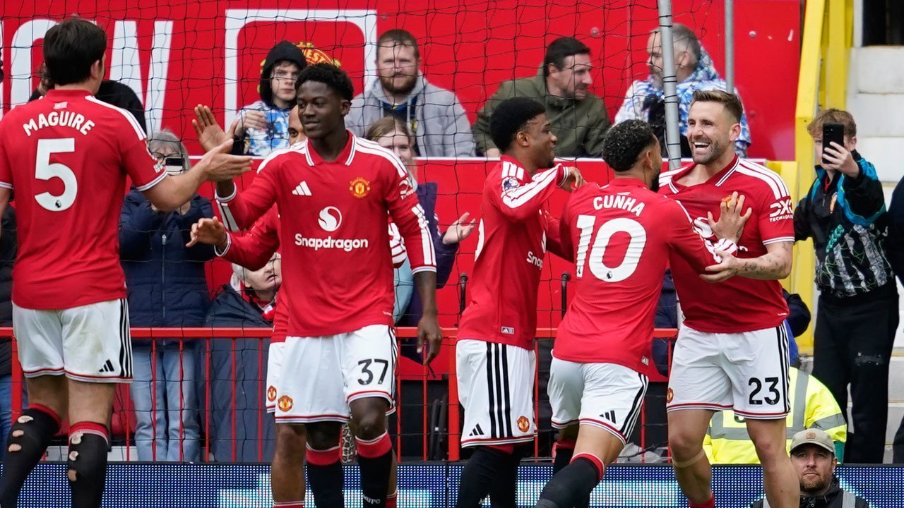 Hasil Man United vs Nottm Forest: Drama 5 Gol, Setan Merah Fix Finish di Peringkat 3!