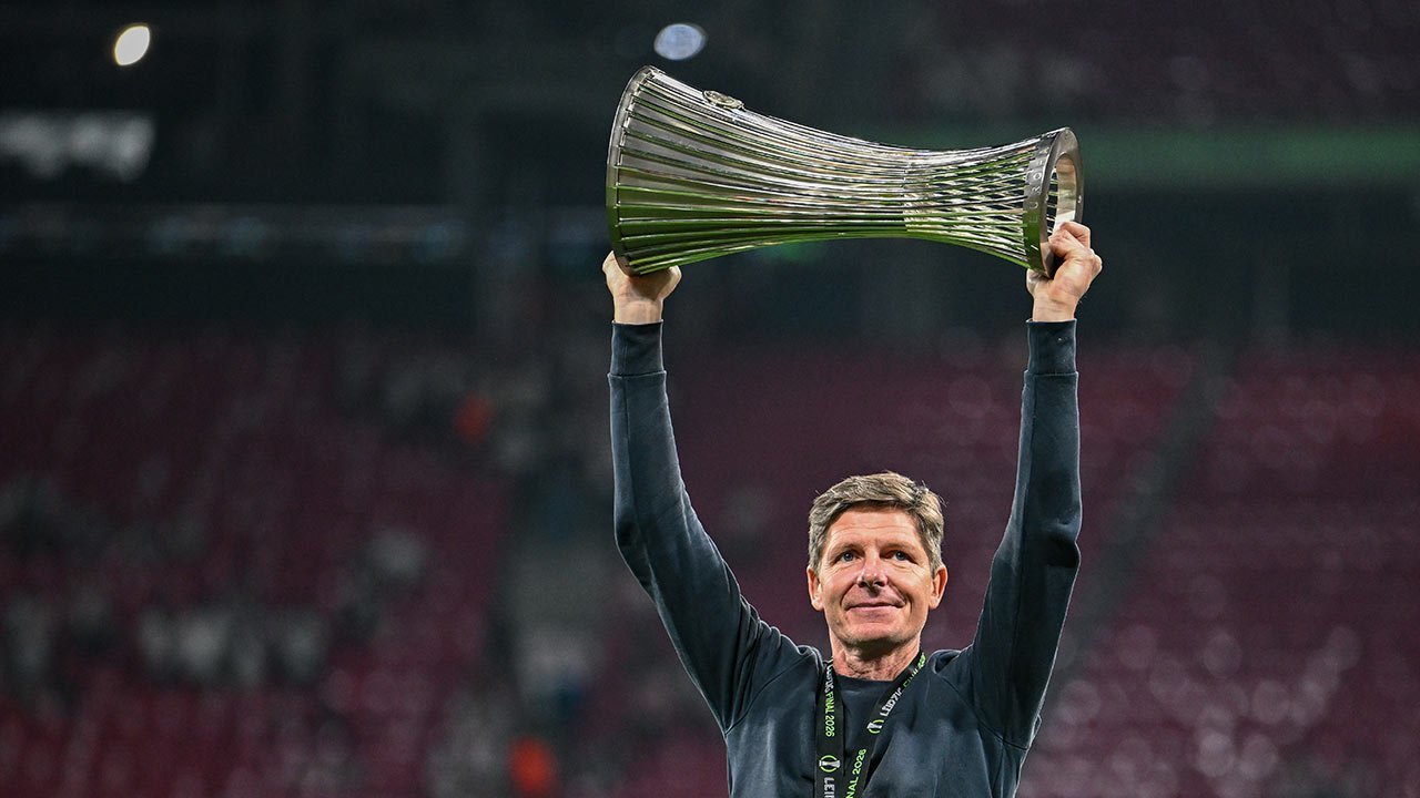 Perpisahan Manis Oliver Glasner Bersama Crystal Palace: Juara UEFA Conference League Perpisahan Manis Oliver Glasner Bersama Crystal Palace: Juara UEFA Conference League