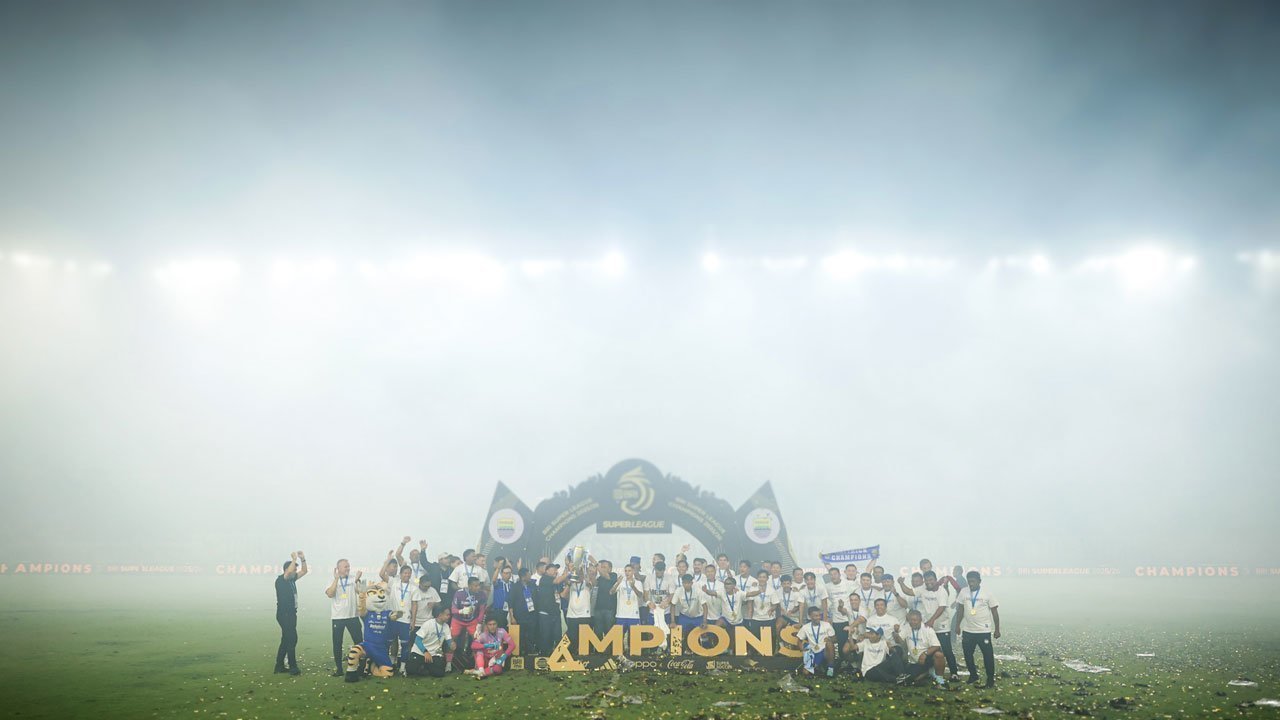 Geger! Persib Tiba-Tiba Masuk Daftar Banned FIFA Pagi Ini, Ada Apa? Geger! Persib Tiba-Tiba Masuk Daftar Banned FIFA Pagi Ini, Ada Apa?