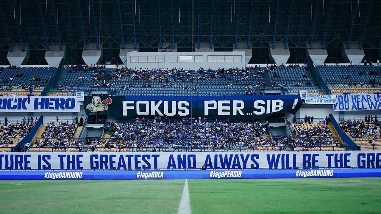 Hattrick Juara BRI Super League: Persib Bandung Resmi Raih Gelar Ke-5 Era Liga Indonesia Hattrick Juara BRI Super League: Persib Bandung Resmi Raih Gelar Ke-5 Era Liga Indonesia