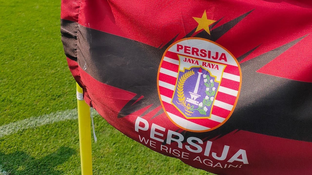 Persija vs Persib: Strategi Cerdas Macan Kemayoran! Pilih Samarinda Demi Jegal Ambisi Maung Bandung Juara BRI Super League Persija vs Persib: Strategi Cerdas Macan Kemayoran! Pilih Samarinda Demi Jegal Ambisi Maung Bandung Juara BRI Super League