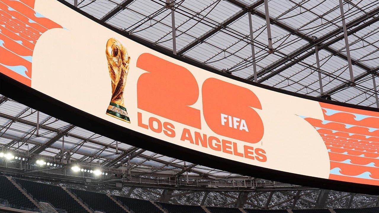 Revolusi Teknologi AI di Piala Dunia 2026: Dari Pusat Kendali Digital hingga Analisis Performa Instan