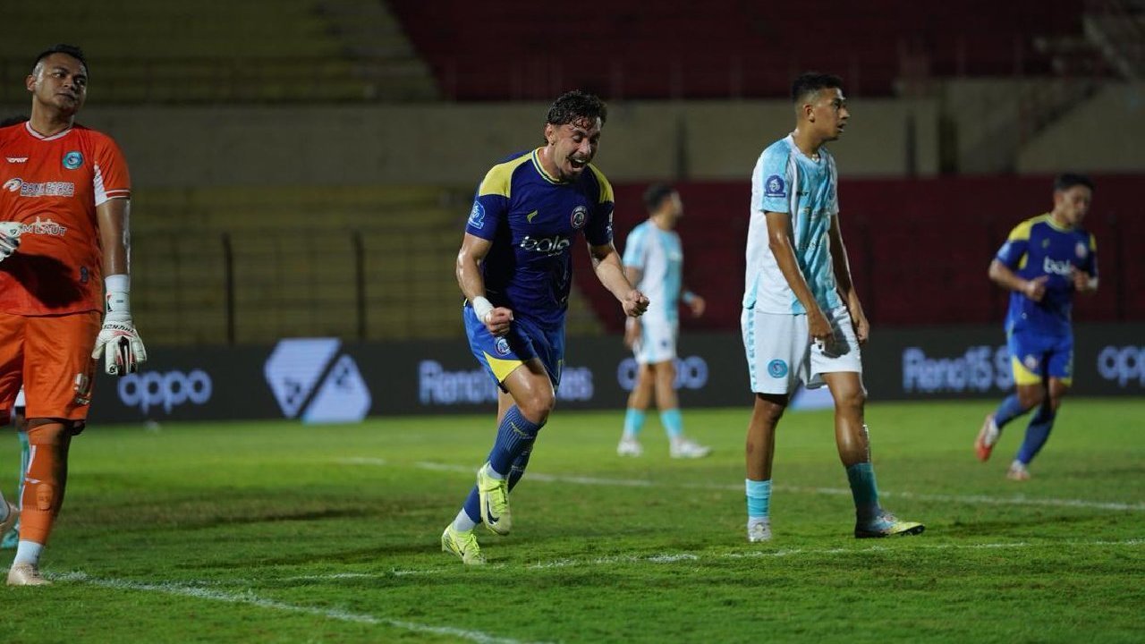 Hasil PSBS Biak vs Arema FC: Singo Edan Pesta 5 Gol Bekuk Tuan Rumah Hasil PSBS Biak vs Arema FC: Singo Edan Pesta 5 Gol Bekuk Tuan Rumah