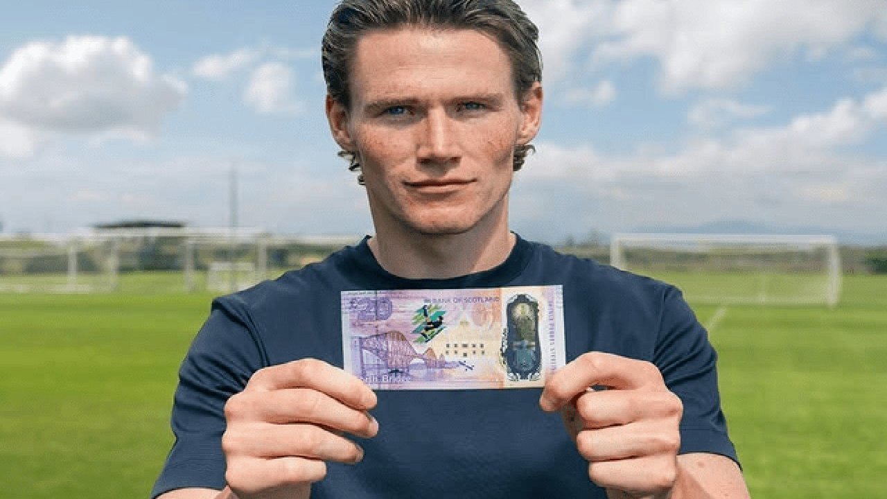 Gol Salto Scott McTominay yang Bawa Timnas Skotlandia Lolos Piala Dunia 2026 jadi Uang Edisi Terbatas Gol Salto Scott McTominay yang Bawa Timnas Skotlandia Lolos Piala Dunia 2026 jadi Uang Edisi Terbatas