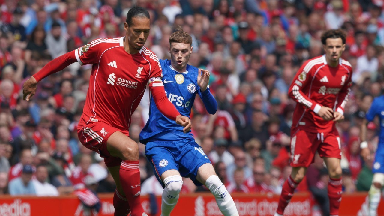 Cerita Berbeda di Anfield: Chelsea Bangkit, Liverpool Malah Dicemooh Fans Sendiri