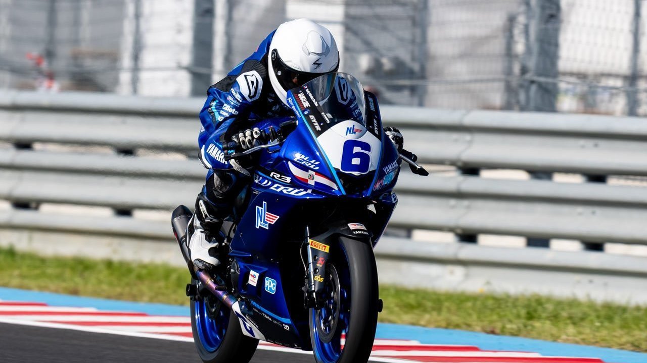 Hasil Race 2 R3 BLU CRU World Cup Aragon 2026: Xarly Mendez Menang, Kalahkan Riichi Takahira Hasil Race 2 R3 BLU CRU World Cup Aragon 2026: Xarly Mendez Menang, Kalahkan Riichi Takahira