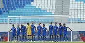 Ogah Remehkan PSBS Biak yang Terdegradasi, Pelatih Arema FC: Sepak Bola Bisa Mengejutkan Ogah Remehkan PSBS Biak yang Terdegradasi, Pelatih Arema FC: Sepak Bola Bisa Mengejutkan