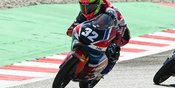 Kiandra Ramadhipa Kumandangkan 'Indonesia Raya' Usai Menangi Balapan Moto3 Junior 2026 Seri Portugal Kiandra Ramadhipa Kumandangkan 'Indonesia Raya' Usai Menangi Balapan Moto3 Junior 2026 Seri Portugal