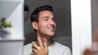 Taktik Jitu Mengunci Keharuman Pria, Ini Tips Maksimalkan Performa Parfum Sepanjang Hari Taktik Jitu Mengunci Keharuman Pria, Ini Tips Maksimalkan Performa Parfum Sepanjang Hari