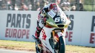 Mario Aji Operasi Cedera Leher di Barcelona, Jalani Pemulihan Jelang Moto2 Italia 2026 Mario Aji Operasi Cedera Leher di Barcelona, Jalani Pemulihan Jelang Moto2 Italia 2026