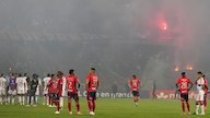 Cerita dari Copa Libertadores: Baru 5 Menit, Duel Flamengo vs Independiente Terpaksa Dihentikan Cerita dari Copa Libertadores: Baru 5 Menit, Duel Flamengo vs Independiente Terpaksa Dihentikan