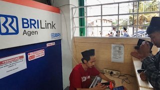 Cerita dari Sudut Lirboyo: Ketika Toko Kecil Menjadi Nadi Transaksi dan Jawara BRILink Nasional Cerita dari Sudut Lirboyo: Ketika Toko Kecil Menjadi Nadi Transaksi dan Jawara BRILink Nasional