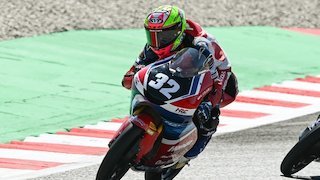 Kiandra Ramadhipa Kumandangkan 'Indonesia Raya' Usai Menangi Balapan Moto3 Junior 2026 Seri Portugal