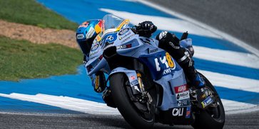Operasi Bahu Sukses, Alex Marquez Diizinkan Pulang dari Rumah Sakit Usai Kecelakaan di MotoGP Catalunya 2026 Operasi Bahu Sukses, Alex Marquez Diizinkan Pulang dari Rumah Sakit Usai Kecelakaan di MotoGP Catalunya 2026