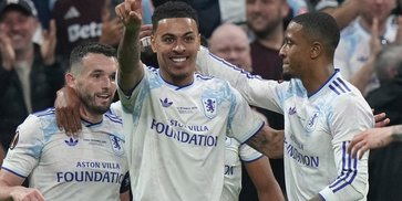 Meski Mahal, Ini Alasan MU Bakal Tetap Kejar Morgan Rogers