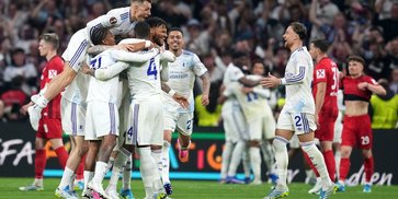 Hasil Final Liga Europa 2025/2026: Aston Villa Hancurkan Freiburg 3-0 dan Akhiri Dahaga Trofi Eropa 43 Tahun