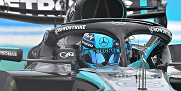 George Russell Soal Duel Kontroversial dengan Kimi Antonelli di Sprint F1 GP Kanada 2026: Balapan yang Keren! George Russell Soal Duel Kontroversial dengan Kimi Antonelli di Sprint F1 GP Kanada 2026: Balapan yang Keren!