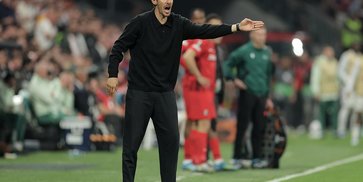 Gagal Angkat Trofi, Pelatih Freiburg Akui Aston Villa Layak Juara Europa League: Mereka Sempurna Gagal Angkat Trofi, Pelatih Freiburg Akui Aston Villa Layak Juara Europa League: Mereka Sempurna