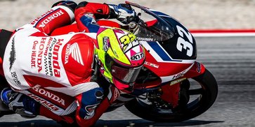 Kemenangan Sempat di Depan Mata, Kiandra Ramadhipa Finis Kelima di Race 1 Moto3 Junior Catalunya 2026 Kemenangan Sempat di Depan Mata, Kiandra Ramadhipa Finis Kelima di Race 1 Moto3 Junior Catalunya 2026