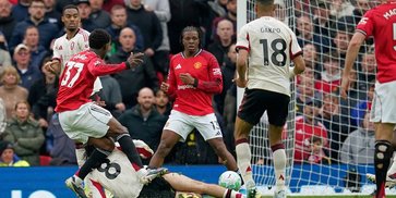 Melihat Kobbie Mainoo Sebagai Monster di Lini Tengah Manchester United Melihat Kobbie Mainoo Sebagai Monster di Lini Tengah Manchester United