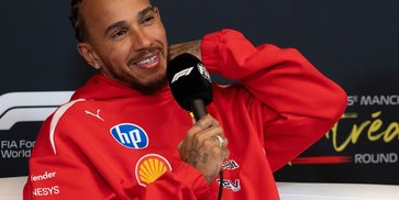 Lewis Hamilton Tepis Isu Ingin Pensiun dari Formula 1 dalam Waktu Dekat: Saya Masih Lama di Sini!