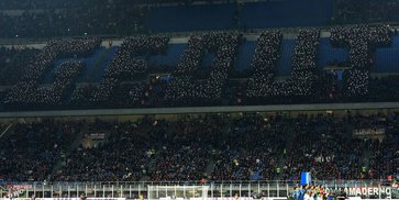 Curva Sud Murka! Ultras Milan Desak Furlani Pergi dan Semprot Habis Pemain Rossoneri Curva Sud Murka! Ultras Milan Desak Furlani Pergi dan Semprot Habis Pemain Rossoneri
