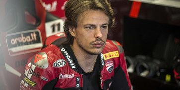 Merasa Sudah Layak ke MotoGP, Nicolo Bulega Ngaku Bakal Kecewa Jika Gagal Pindah pada 2027 Merasa Sudah Layak ke MotoGP, Nicolo Bulega Ngaku Bakal Kecewa Jika Gagal Pindah pada 2027