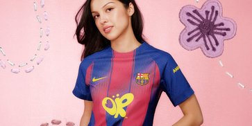 Cute Banget! Olivia Rodrigo Berpose dengan Jersey Barcelona untuk El Clasico