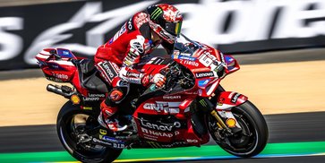 Hasil Kualifikasi MotoGP Prancis 2026: Duo Ducati Lenovo Berkuasa, Pecco Bagnaia Sabet Pole