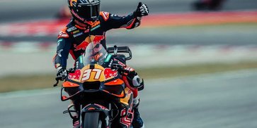 Hasil Sprint Race MotoGP Malaysia 2026: Pedro Acosta Menang, Marc Marquez Posisi ke-2