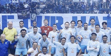 Belasan Ribu Bobotoh Membara di GBLA Jelang Persija vs Persib, Marc Klok: Terbaik Selama Saya 5 Tahun di Sini
