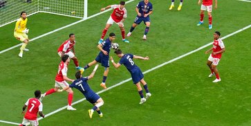 Analisis Babak Pertama Final Liga Champions: Pertahanan Arsenal Bikin PSG Lumpuh