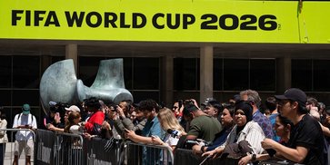Waduh, Tuan Rumah Piala Dunia 2026 Perketat Aturan Perjalanan Terkait Ebola: Suporter Negara Mana Terdampak? Waduh, Tuan Rumah Piala Dunia 2026 Perketat Aturan Perjalanan Terkait Ebola: Suporter Negara Mana Terdampak?