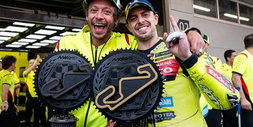 Punya 4 Pilihan, Valentino Rossi Ingin Pertahankan 1 Rider Italia untuk Timnya di MotoGP 2027