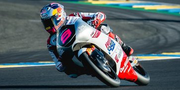 Wow! Veda Ega Pratama Kembali Sajikan Aksi Comeback Gemilang dan Hampir Podium di Moto3 Prancis 2026