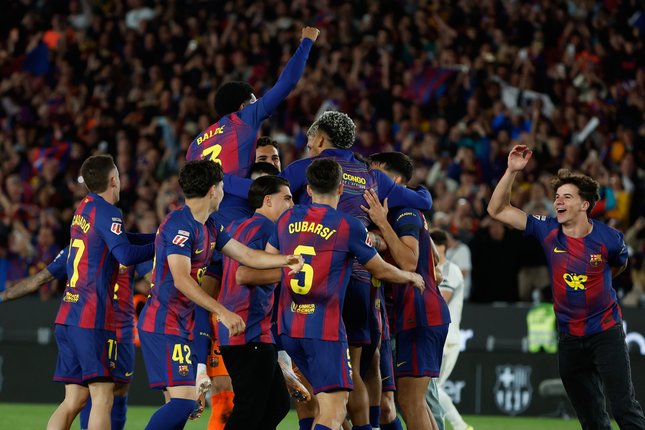 5. Barcelona dan Real Madrid Kembali Imbang dalam Rekor El Clasico 5. Barcelona dan Real Madrid Kembali Imbang dalam Rekor El Clasico