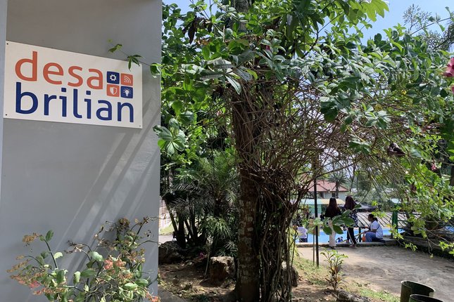 Komitmen BRI Bantu Desa untuk Berkembang dan Punya Daya Saing Komitmen BRI Bantu Desa untuk Berkembang dan Punya Daya Saing