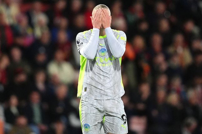 Erling Haaland bereaksi setelah gagal memanfaatkan peluang dalam laga Liga Inggris antara Bournemouth vs Manchester City di Vitality Stadium, 20 Mei 2026 (c) John Walton/PA via AP