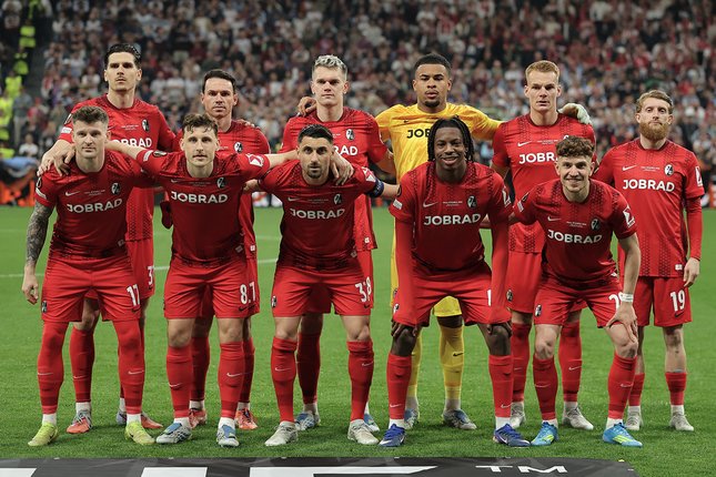 Starting XI Freiburg saat final Liga Europa melawan Aston Villa, 21 Mei 2026 di Istanbul, Turki. (c) AP Photo