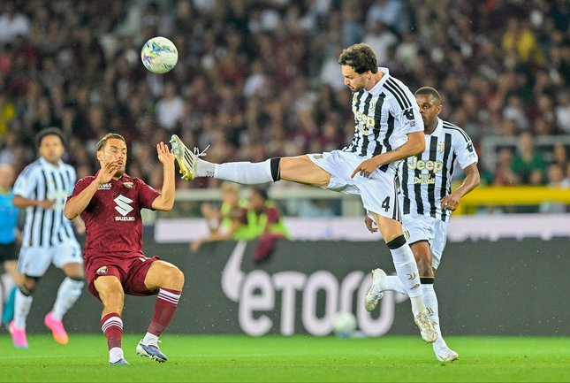 Kiper dan Bek Juventus Kiper dan Bek Juventus