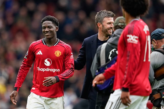 Keuntungan Finansial Manchester United