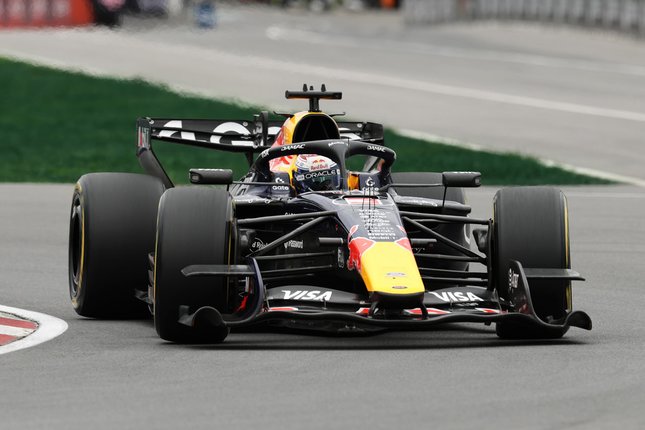 Terbantu Kendala McLaren dan George Russell Terbantu Kendala McLaren dan George Russell